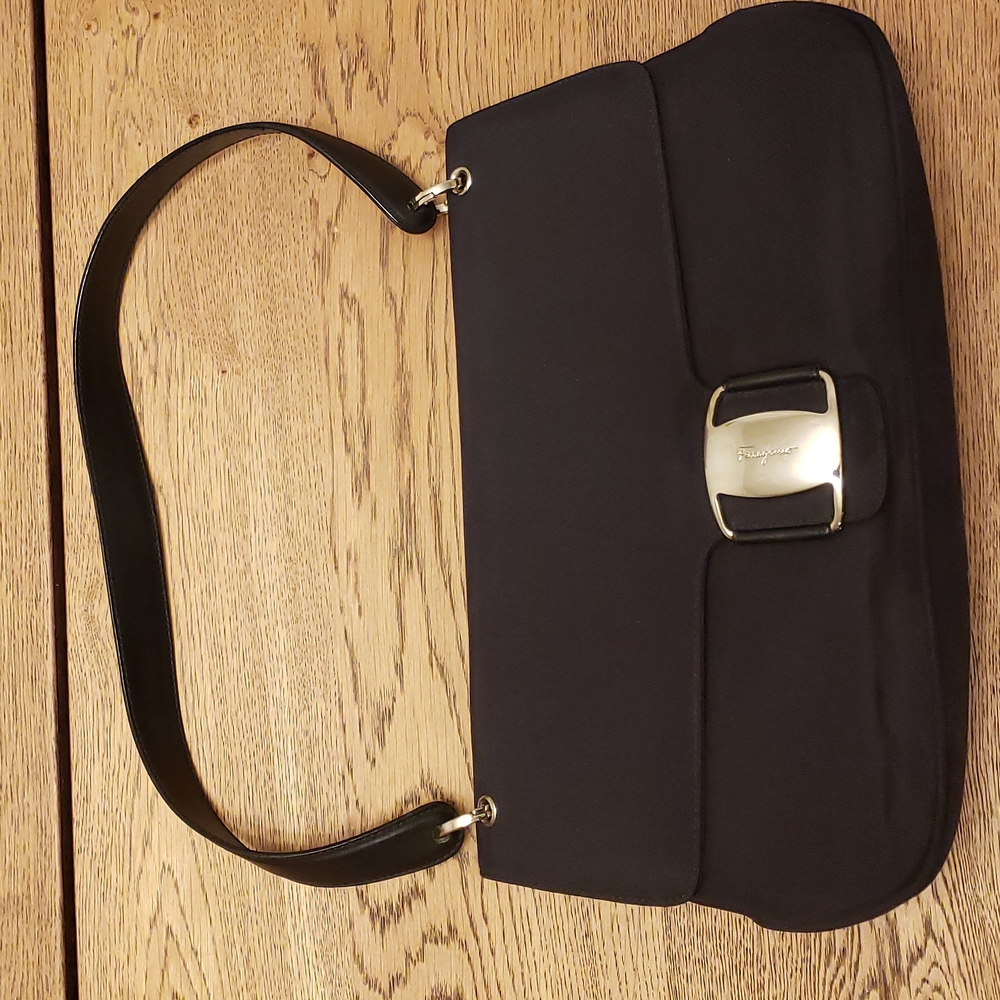 Ferragamo Shoulder Bag